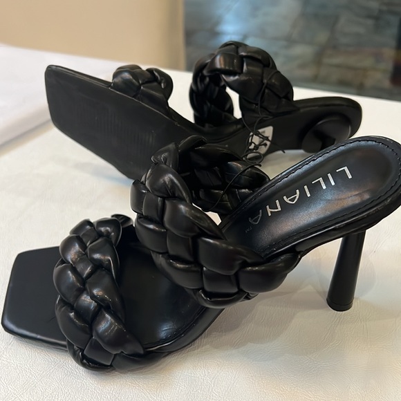 BRAND NEW LILIANA BLACK BRAIDED HEELS! - Picture 6 of 15
